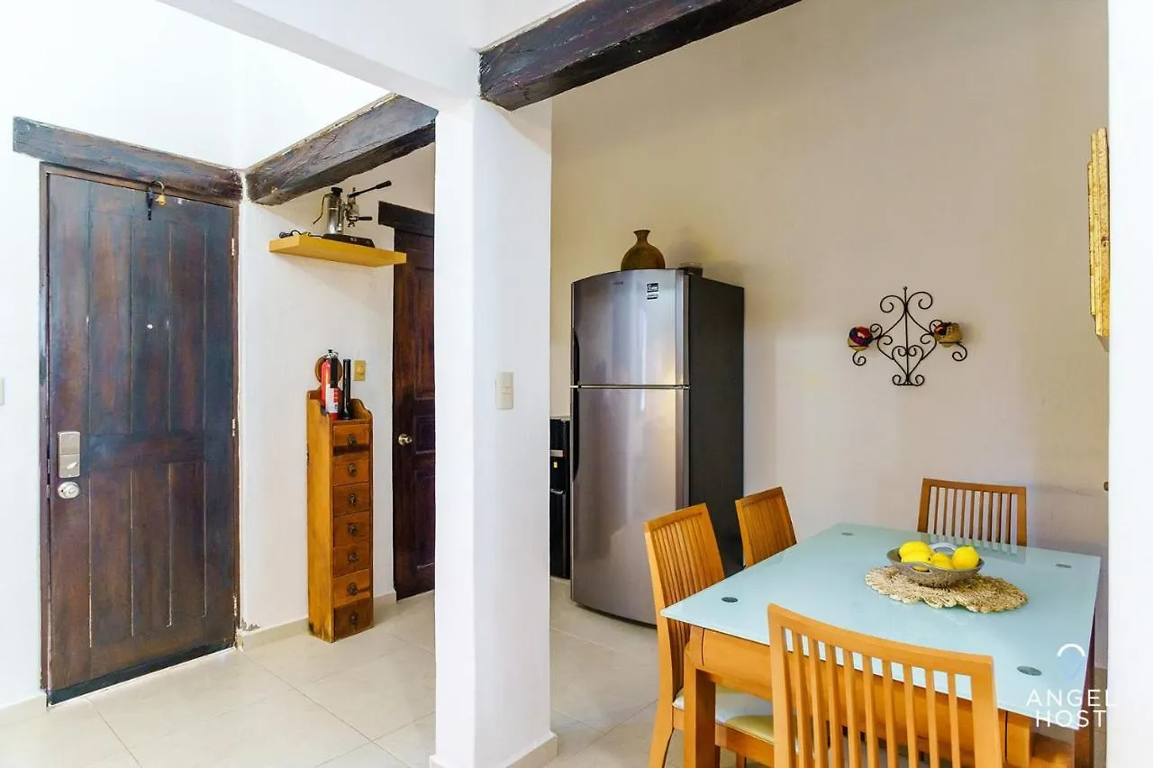 Oceanside Townhome A Block To Beach Plus 3 Pools Onsite Cancun